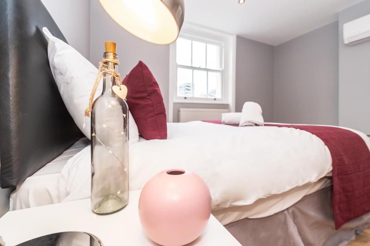 Stunning Hyde Park Apartments Londra Esterno foto
